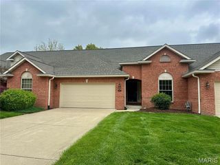1920 Hawksbill Drive, Belleville, IL 62223