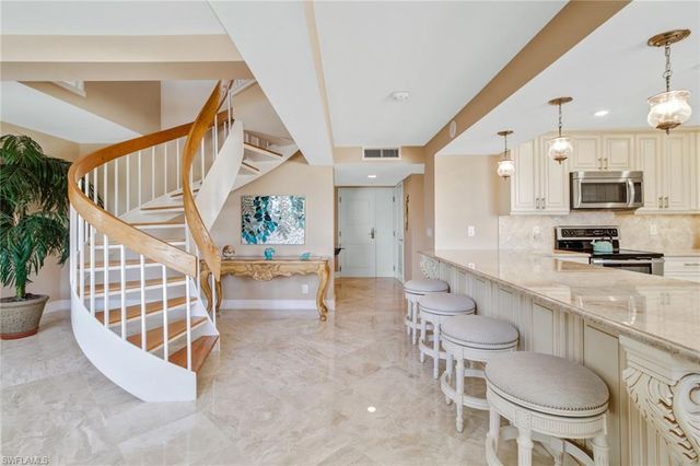 4041 Gulf Shore BLVD N 308, Naples, FL 34103