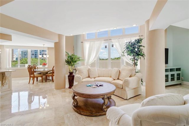 4041 Gulf Shore BLVD N 308, Naples, FL 34103
