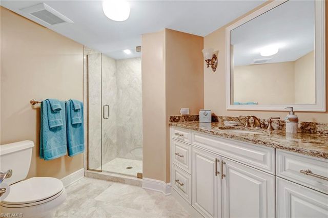 4041 Gulf Shore BLVD N 308, Naples, FL 34103