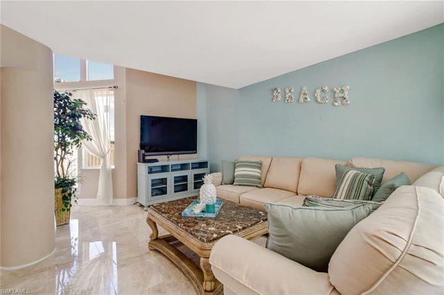 4041 Gulf Shore BLVD N 308, Naples, FL 34103