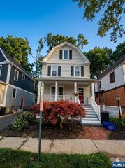 36 Edgewood Road, Glen Ridge, NJ 07028