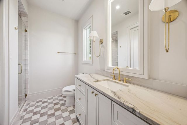 3717 Chevy Chase Drive, Houston, TX 77019