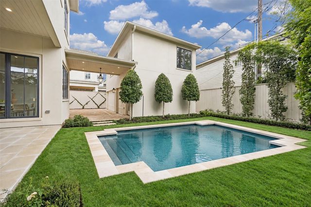 3717 Chevy Chase Drive, Houston, TX 77019