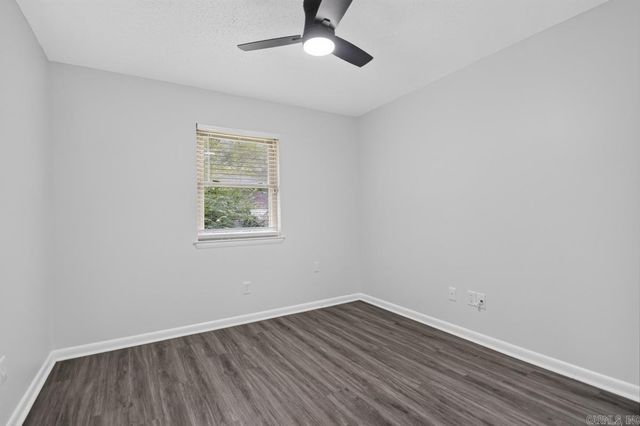 10018 Forester Cv, Little Rock, AR 72209