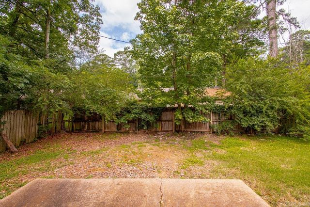 10018 Forester Cv, Little Rock, AR 72209