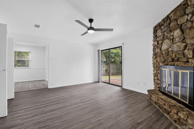 10018 Forester Cv, Little Rock, AR 72209