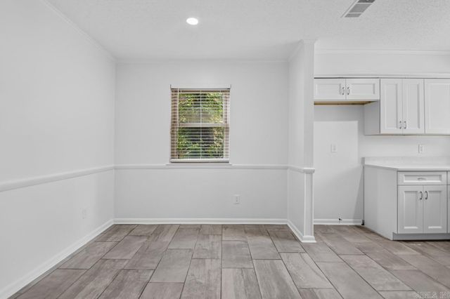 10018 Forester Cv, Little Rock, AR 72209