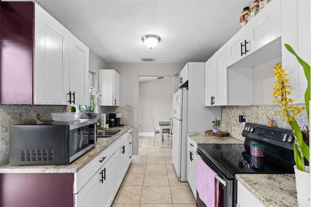 13453 SW 256th Ter, Homestead, FL 33032