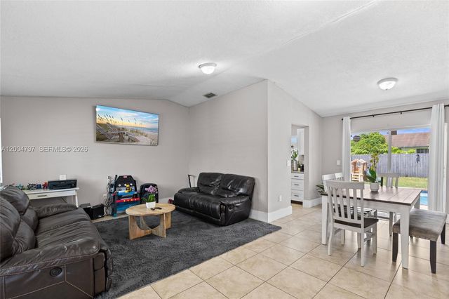 13453 SW 256th Ter, Homestead, FL 33032