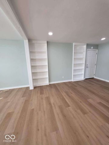 3745 S Main Street, Whitestown, IN 46075