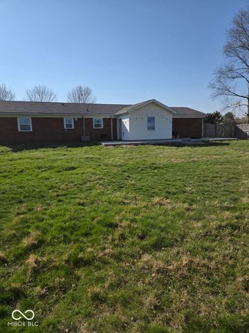 3745 S Main Street, Whitestown, IN 46075