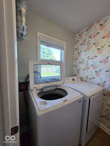 3745 S Main Street, Whitestown, IN 46075