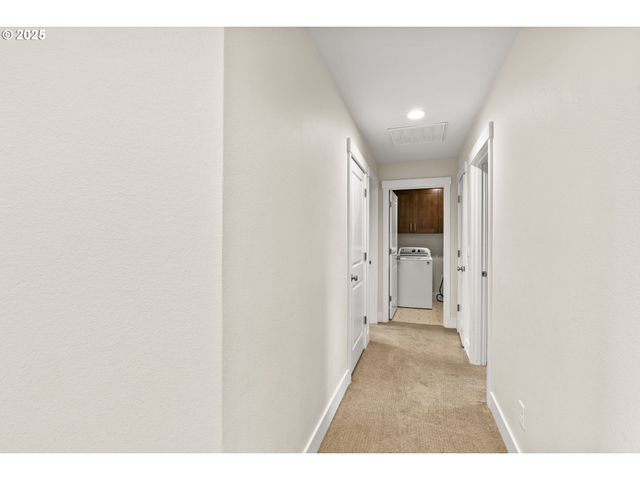 2540 FIELDCRESS Rd, Eugene, OR 97403