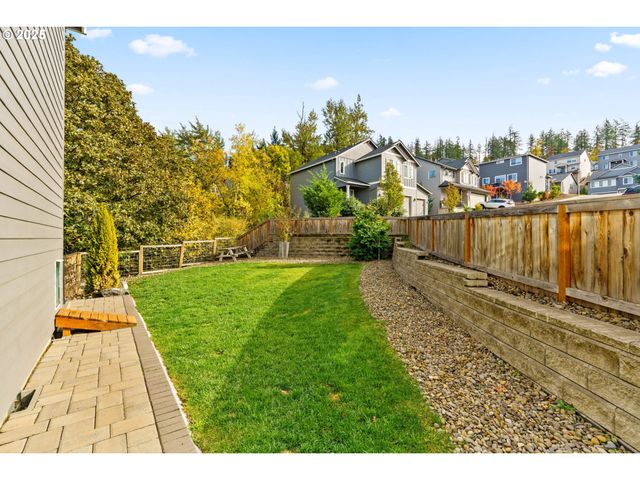 2540 FIELDCRESS Rd, Eugene, OR 97403