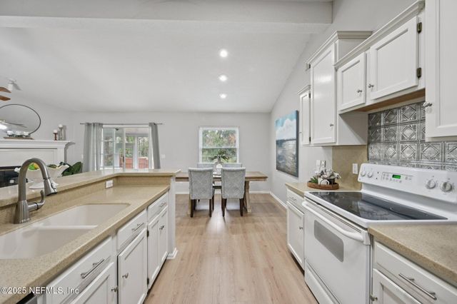 545 COZYBROOK Lane, Fleming Island, FL 32003