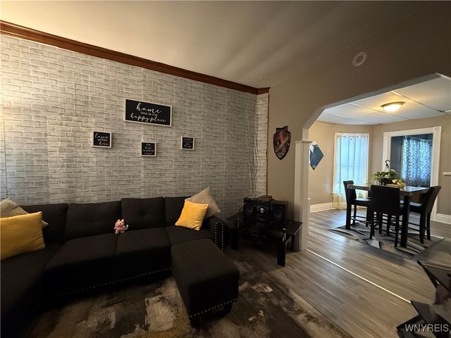 268 Sumner Place, Buffalo, NY 14211