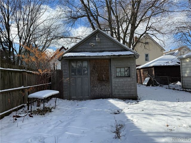268 Sumner Place, Buffalo, NY 14211