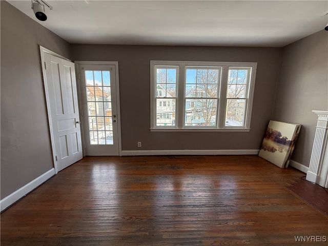 268 Sumner Place, Buffalo, NY 14211