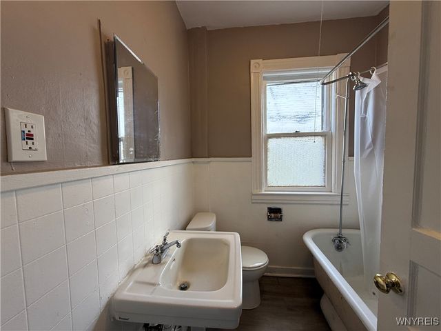 268 Sumner Place, Buffalo, NY 14211