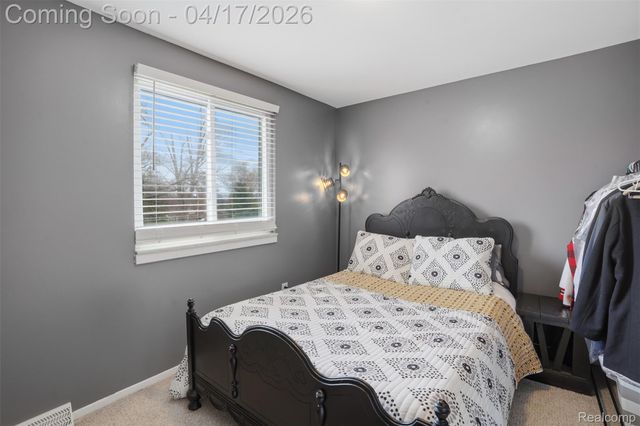 9610 Woody Court, White Lake Charter Township, MI 48386