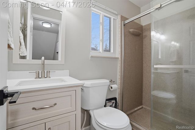 9610 Woody Court, White Lake Charter Township, MI 48386