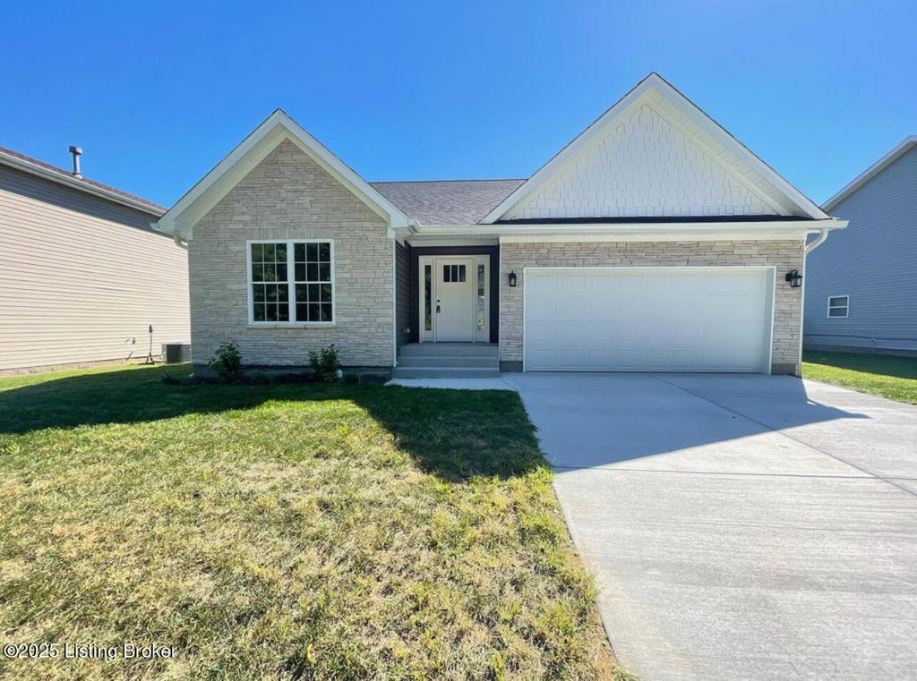 4714 Church Rd, Louisville, KY 40272