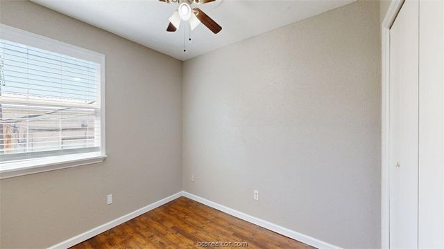 806 Oran Circle G, Bryan, TX 77801
