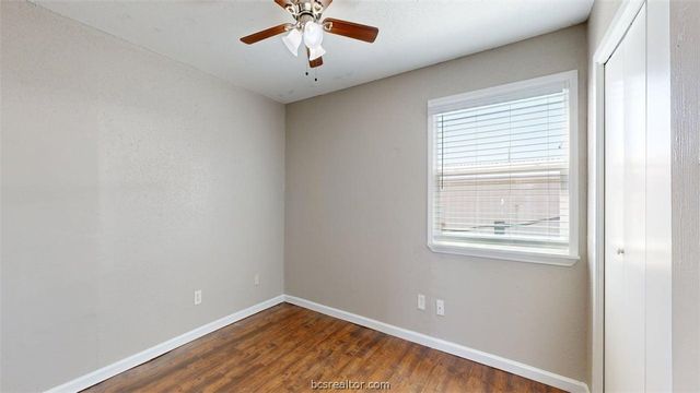 806 Oran Circle G, Bryan, TX 77801