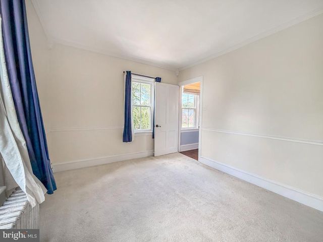 308 LANSDALE AVE, Lansdale, PA 19446