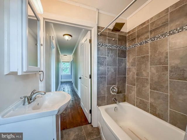 308 LANSDALE AVE, Lansdale, PA 19446