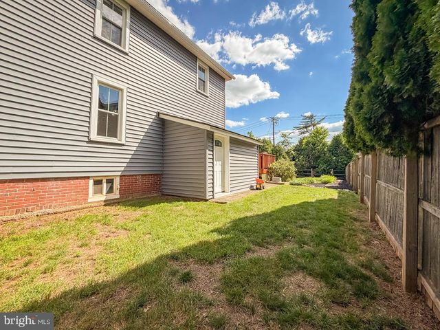 308 LANSDALE AVE, Lansdale, PA 19446