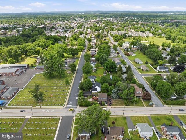 308 LANSDALE AVE, Lansdale, PA 19446