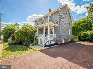 308 LANSDALE AVE, Lansdale, PA 19446