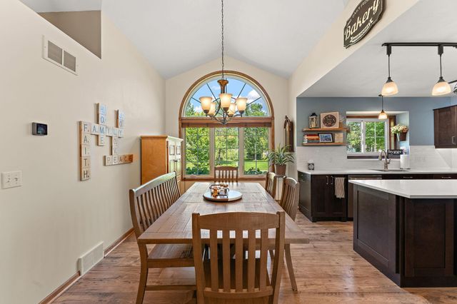 19137 Evenston Drive, Farmington, MN 55024