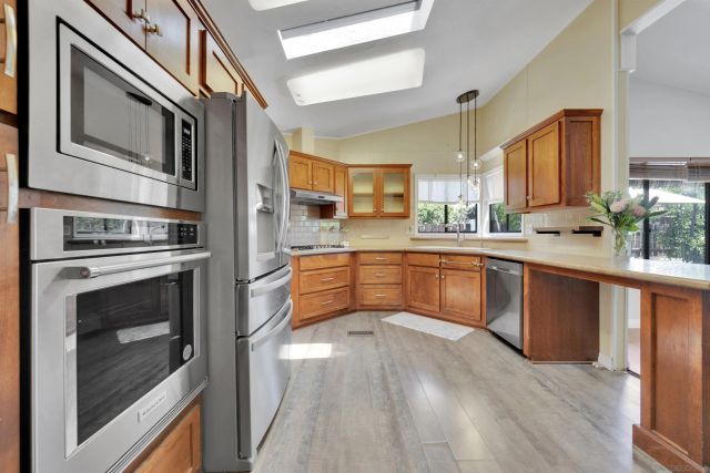 38020 Calle Confite, Murrieta, CA 92563