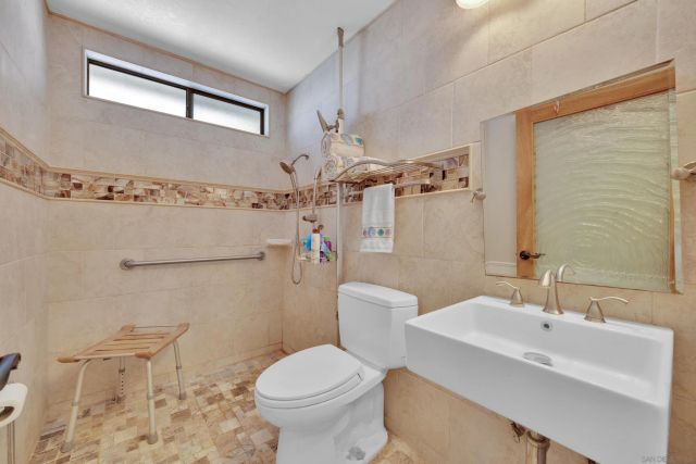 38020 Calle Confite, Murrieta, CA 92563