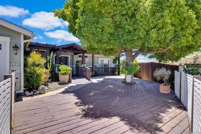 38020 Calle Confite, Murrieta, CA 92563