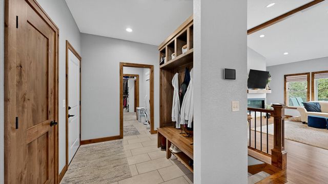 928 Overlook Drive NW, Preston, MN 55965