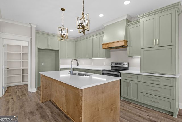 7 Honeysuckle Way, Claxton, GA 30417