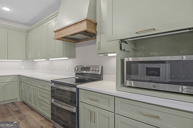 7 Honeysuckle Way, Claxton, GA 30417