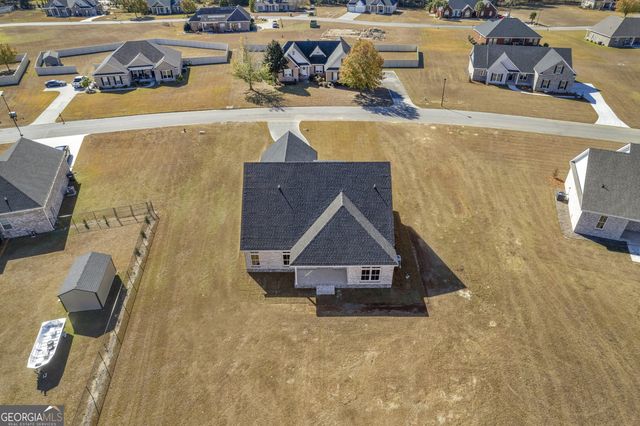 7 Honeysuckle Way, Claxton, GA 30417