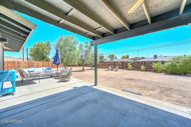 1123 W OREGON Avenue, Phoenix, AZ 85013