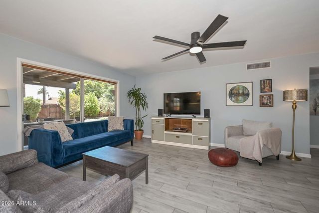 1123 W OREGON Avenue, Phoenix, AZ 85013