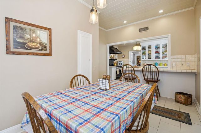 15722 E OAKLAND AVENUE, Winter Garden, FL 34787