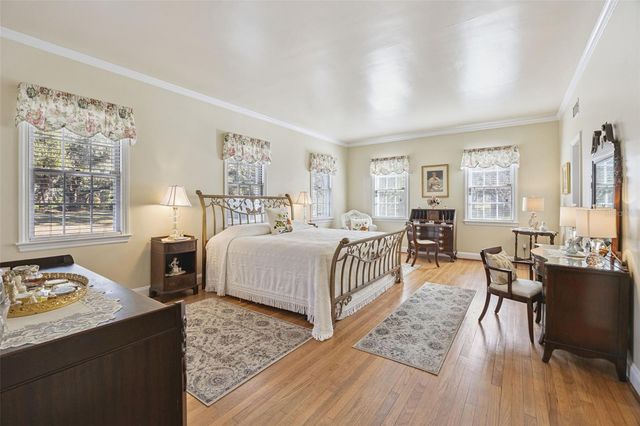 15722 E OAKLAND AVENUE, Winter Garden, FL 34787