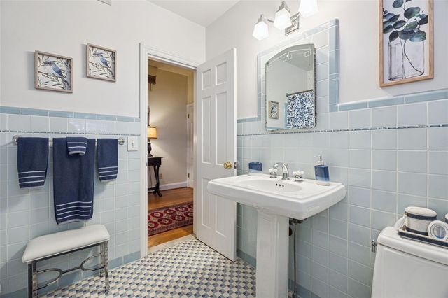 15722 E OAKLAND AVENUE, Winter Garden, FL 34787