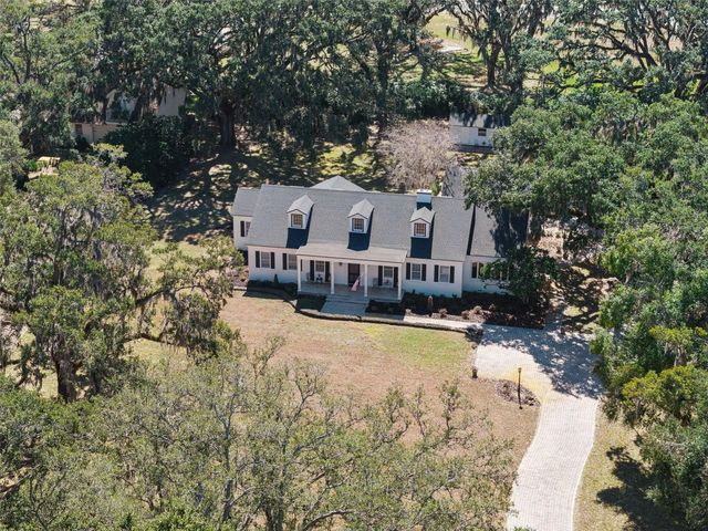 15722 E OAKLAND AVENUE, Winter Garden, FL 34787