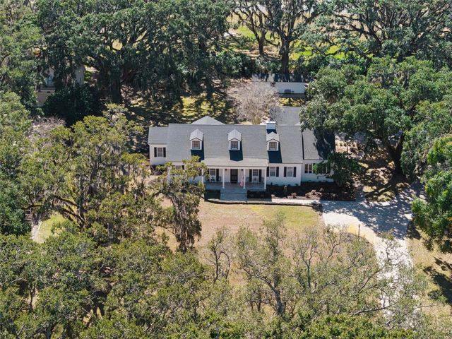 15722 E OAKLAND AVENUE, Winter Garden, FL 34787