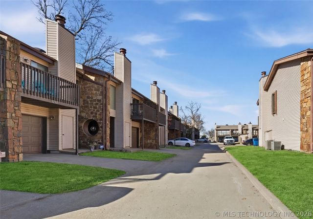 3758 S Madison Avenue 3758, Tulsa, OK 74105